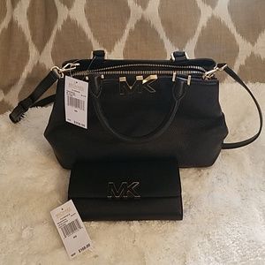 Nwt Michael Kors Florence Black Satchel